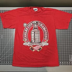 Vintage Detroit Red Wings Tshirt Medium Stanley Cup Champions 2002 Hockey Sports